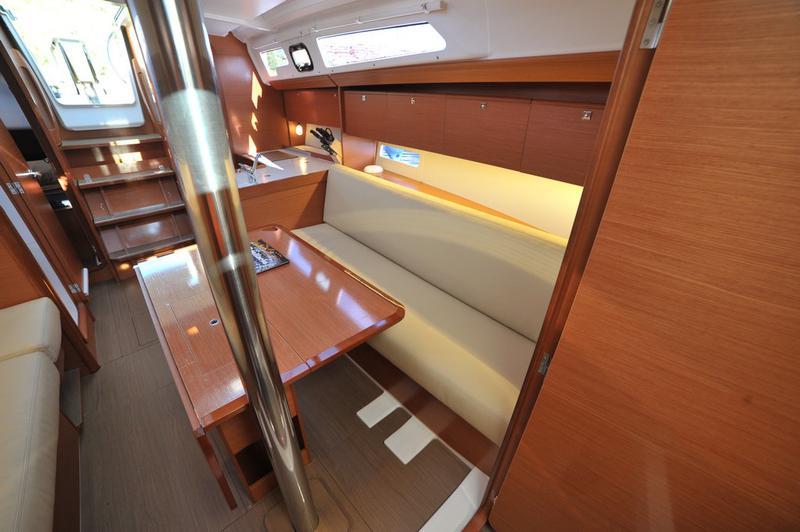 Book yachts online - sailboat - Dufour 360 GL - Else - rent
