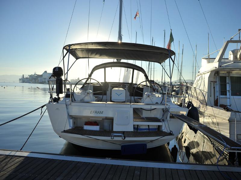 Book yachts online - sailboat - Dufour 412 Efram - Efram - rent