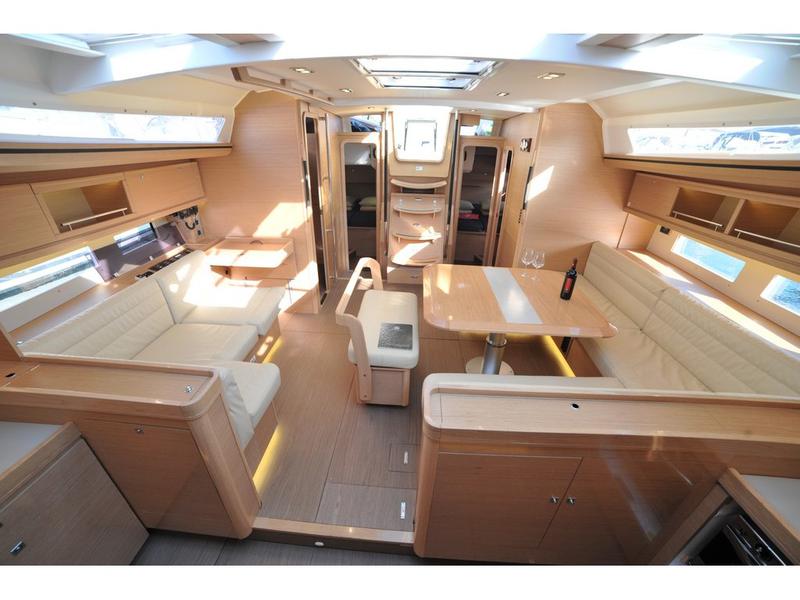 Book yachts online - sailboat - Dufour 56 Exclusive owner's version - Friska - rent
