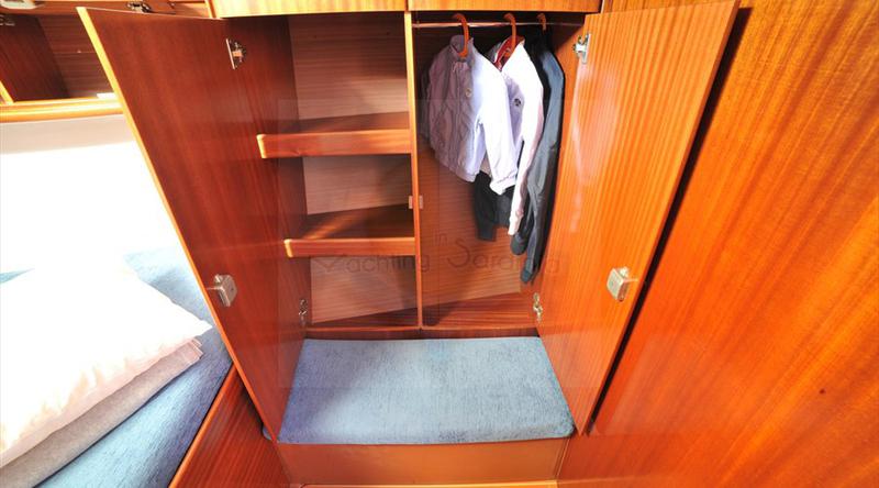 Book yachts online - sailboat - Bavaria 38 - Tommy  - rent