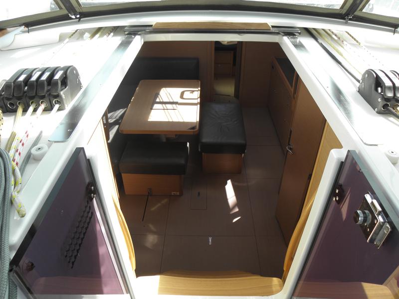 Book yachts online - sailboat - Dufour 460 Grand Large 5Cab - Abraxan - rent