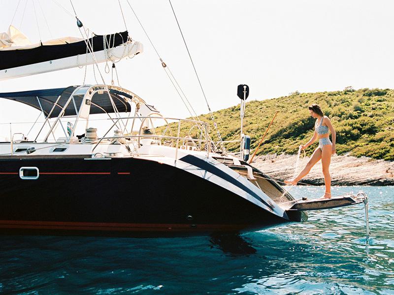 Book yachts online - sailboat - Beneteau 62 - Bogey 1 - skipper included in price - rent