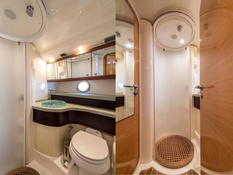 Book yachts online - motorboat - Cranchi Atlantique 50 - Danae Fantasea - rent