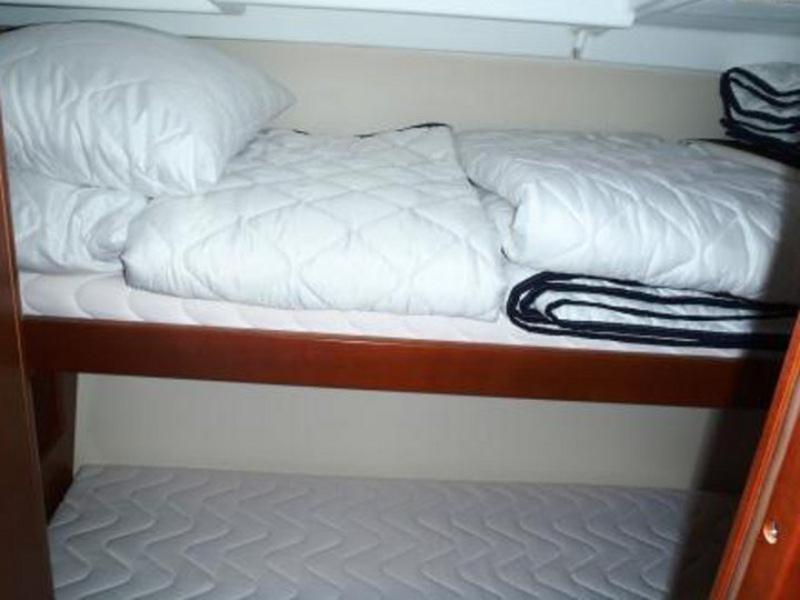 Book yachts online - sailboat - Oceanis 50 - Tindra - rent