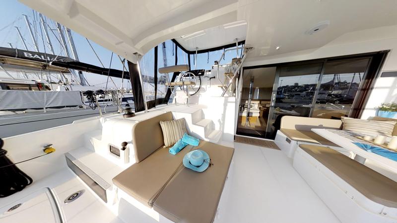 Book yachts online - catamaran - Lagoon 42(GEN,AC,WATERMAKER) - Princess Cinderella - rent