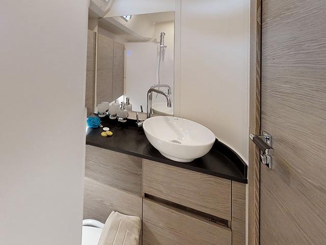 Book yachts online - sailboat - Hanse 588 LUX (GEN,AC,WATERMAKER) - Princess Melody - rent