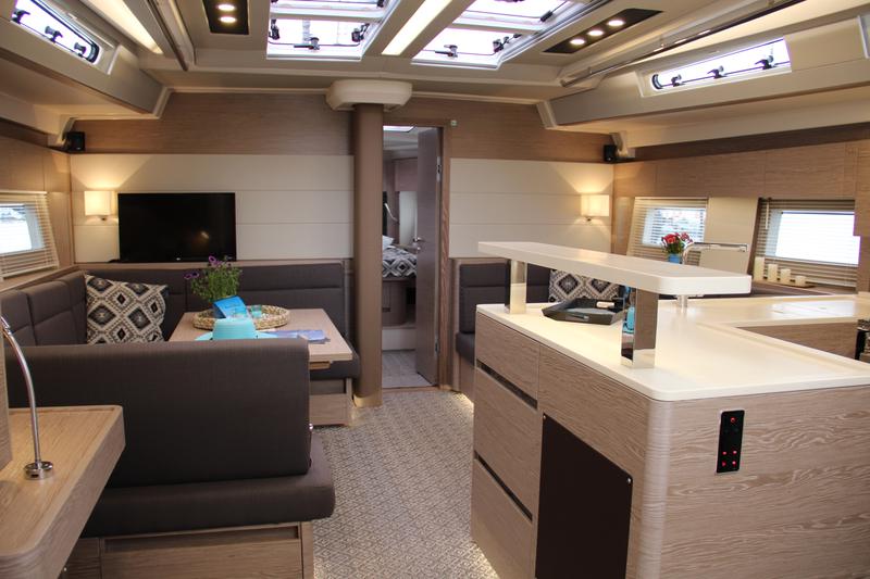 Book yachts online - sailboat - Hanse 588 LUX (GEN,AC,WATERMAKER) - Princess Melody - rent