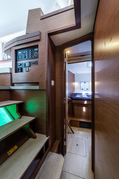 Book yachts online - catamaran - Lagoon 42 - Idal A/C- GEN &amp; WATERMAKER - rent