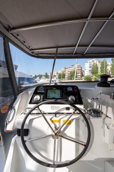 Book yachts online - catamaran - Lagoon 42 - Idal A/C- GEN &amp; WATERMAKER - rent