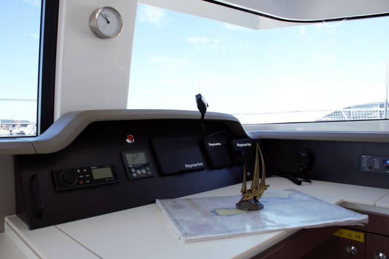 Book yachts online - catamaran - Bali 4.3 - Fasteam One (A/C - GENERATOR) - rent