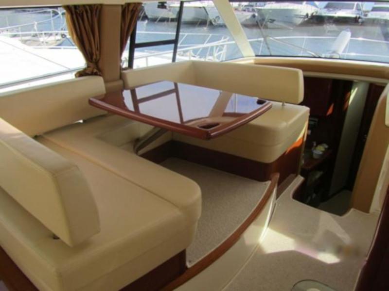Book yachts online - motorboat - Prestige 50 Fly - Klara - rent