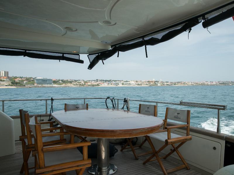 Book yachts online - motorboat - Azimut 80 - Seafree - rent
