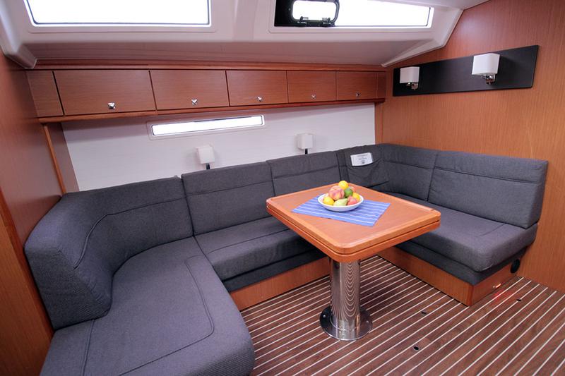 Book yachts online - sailboat - Bavaria Cruiser 56 - Maximum - rent