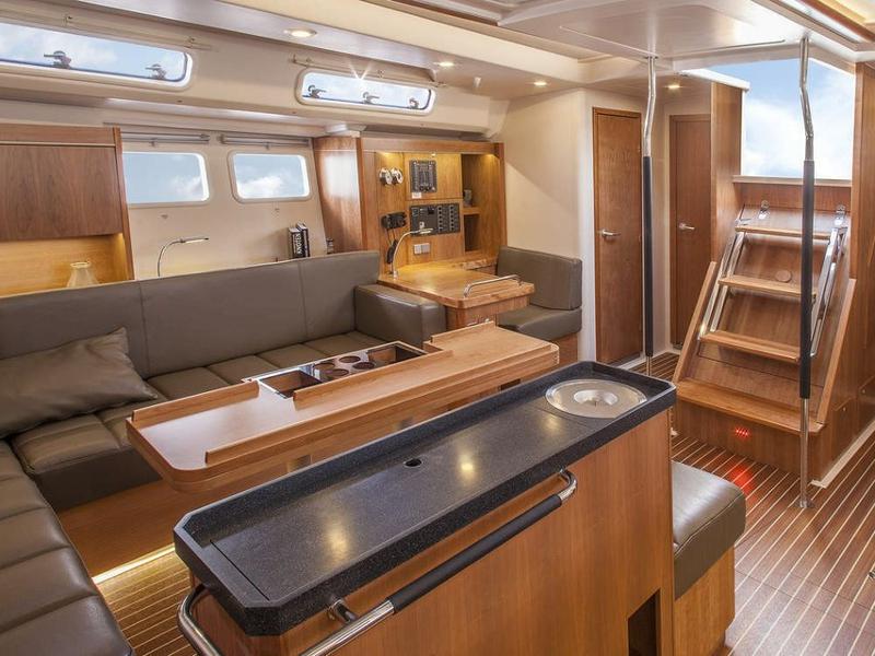 Book yachts online - sailboat - Hanse 505 - Marina Estrella One - rent