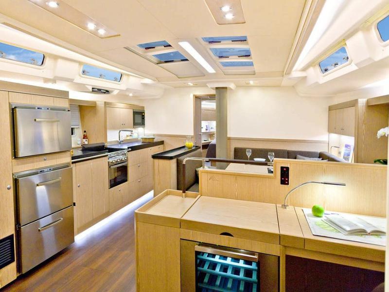 Book yachts online - sailboat - Hanse 575 - Marina Estrella Four - rent