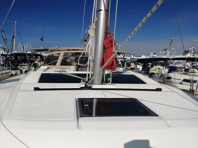 Book yachts online - sailboat - Dufour 382 GL - Mata - rent