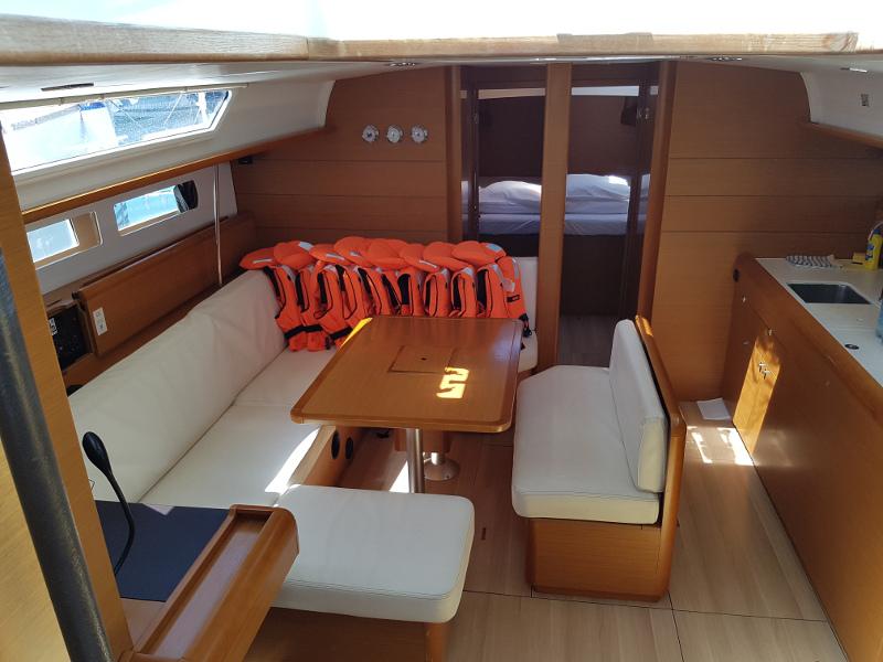 Book yachts online - sailboat - Sun Odyssey 469 - Mateo - rent