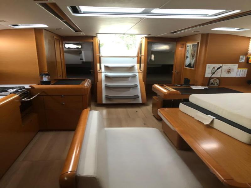 Book yachts online - sailboat - JEANNEAU S. O. 519   2016 - LIBERA Cp - rent