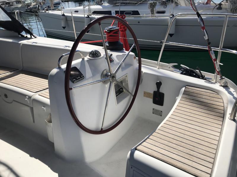 Book yachts online - sailboat - BENETEAU Cyclades 50.5 2009-10 REFIT 2019 - AMETHYST  - rent