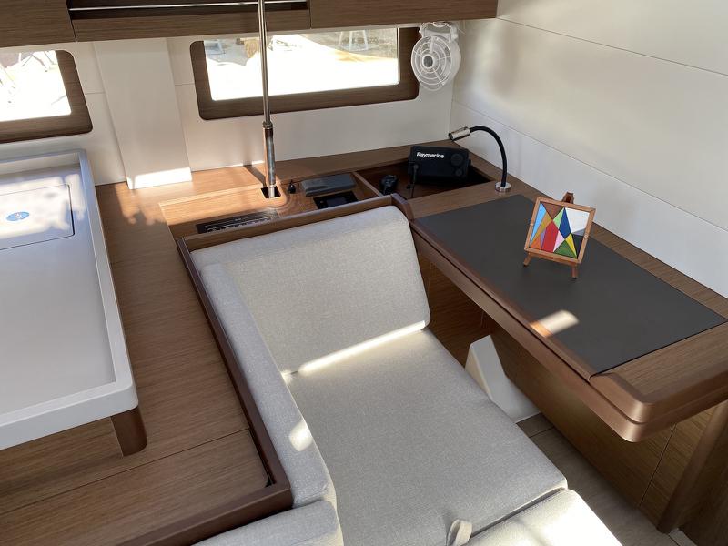 Book yachts online - sailboat - Oceanis 51.1 - Kallisto - rent