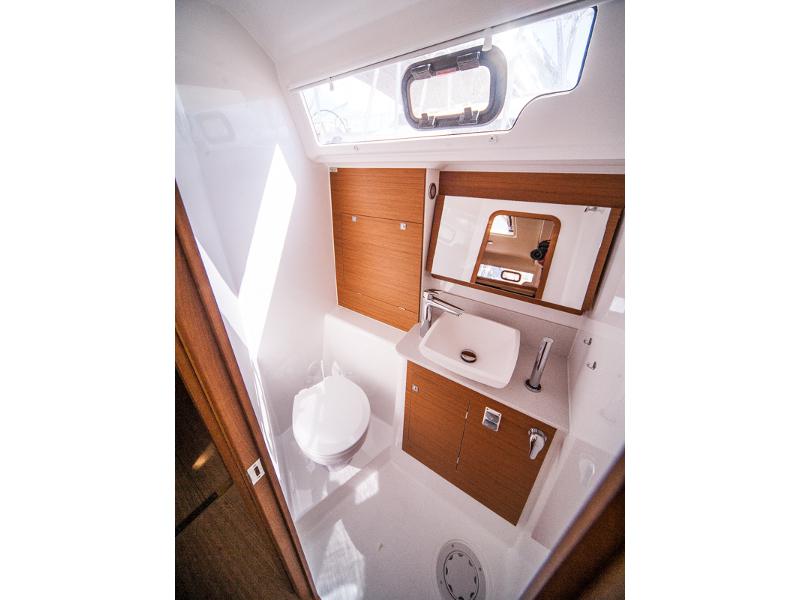 Book yachts online - sailboat - Dufour 460 Grand Large - MALIN OV 2018+AC+G - rent