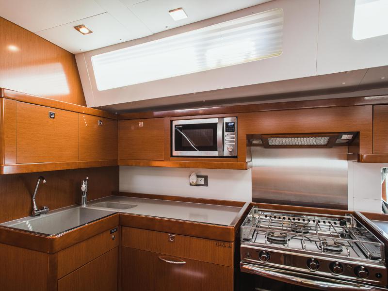 Book yachts online - sailboat - Oceanis 55 - Esther - rent