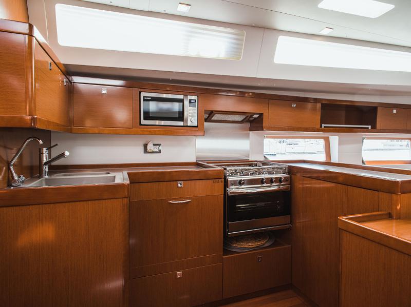 Book yachts online - sailboat - Oceanis 55 - Esther - rent