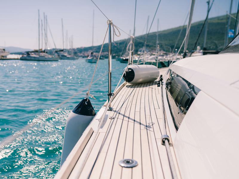 Book yachts online - sailboat - Oceanis 55 - Esther - rent