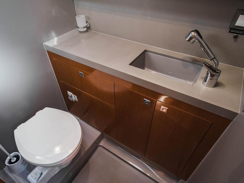 Book yachts online - sailboat - Oceanis 55 - Esther - rent