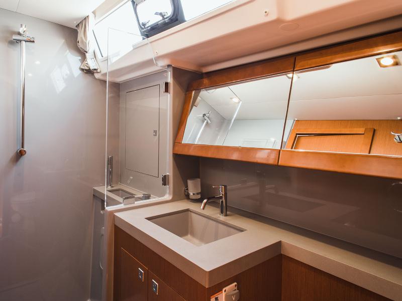 Book yachts online - sailboat - Oceanis 55 - Esther - rent