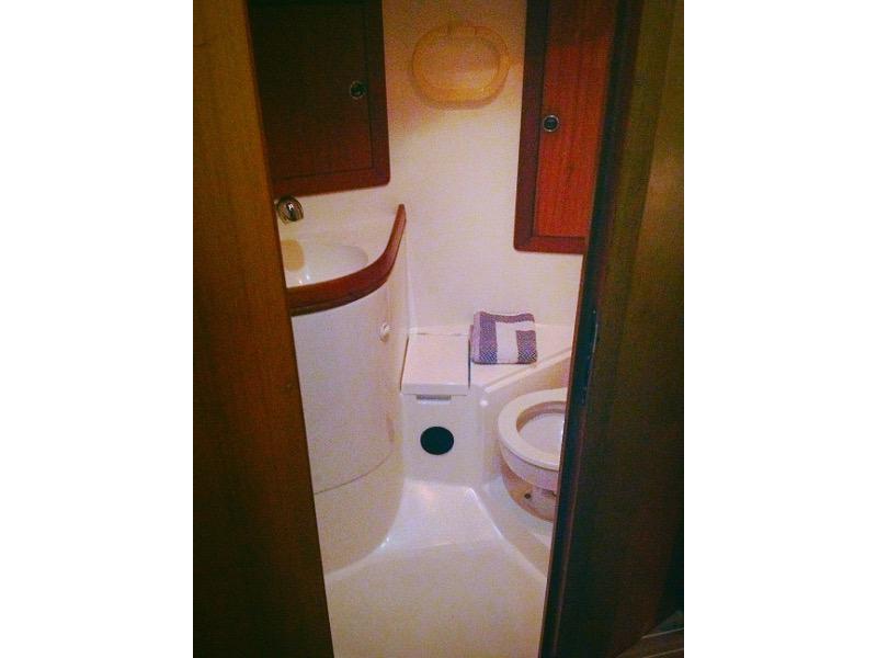 Book yachts online - sailboat - Elan 45 - Roxani - rent