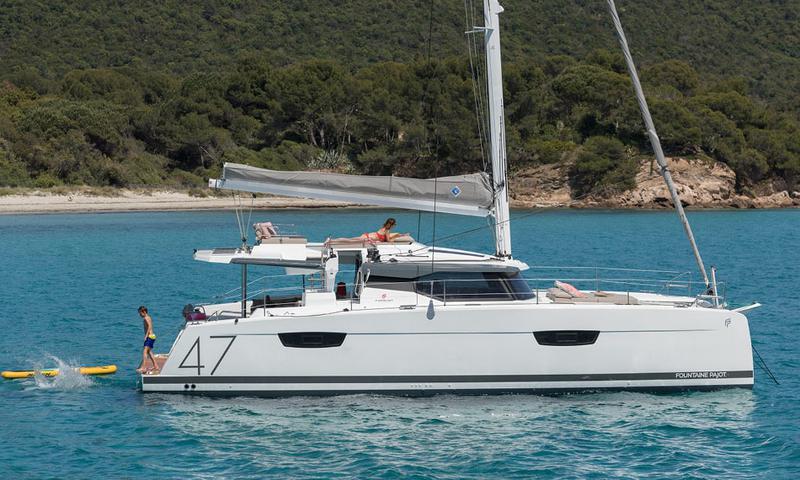 Book yachts online - catamaran - Fountaine Pajot Saona 47 - Annabella - rent