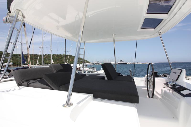 Book yachts online - catamaran - Lagoon 46 - Westerlund (A/C, WM, Generator, Inverter 12/220V) - rent