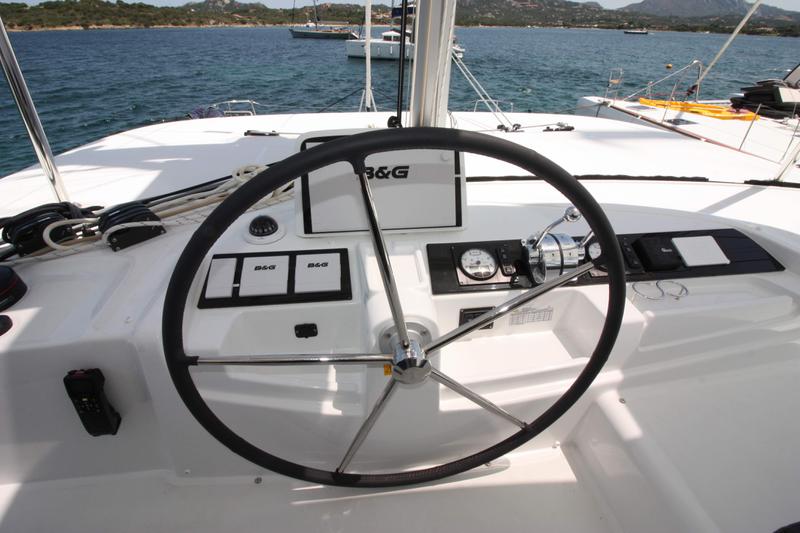 Book yachts online - catamaran - Lagoon 46 - Westerlund (A/C, WM, Generator, Inverter 12/220V) - rent