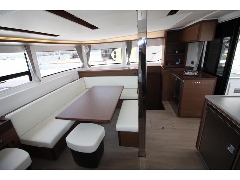 Book yachts online - catamaran - Lagoon 46 - Westerlund (A/C, WM, Generator, Inverter 12/220V) - rent