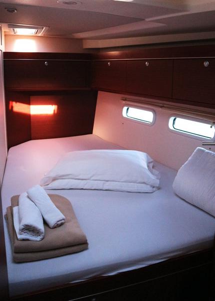 Book yachts online - sailboat - Hanse 575 - Marina Estrella Four (PMI) - rent