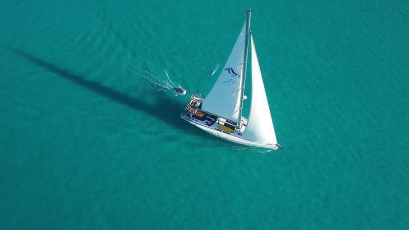 Book yachts online - sailboat - Hanse 575 - Marina Estrella Four (PMI) - rent