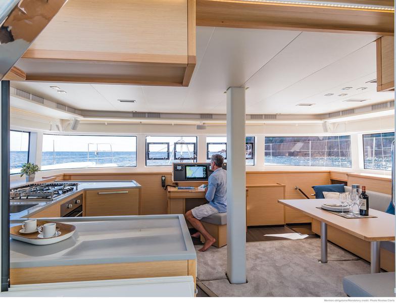 Book yachts online - catamaran - Lagoon 52F (5 cab) - Naka (A/C, WM, Generator, Inverter, Tender Lift) - rent