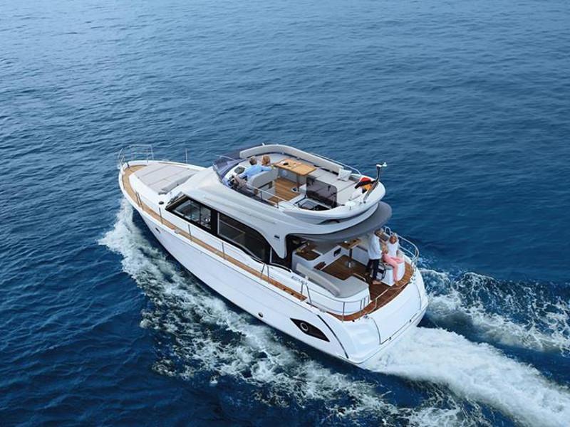 Book yachts online - motorboat - Bavaria E40 Fly - Kavalan IV - rent