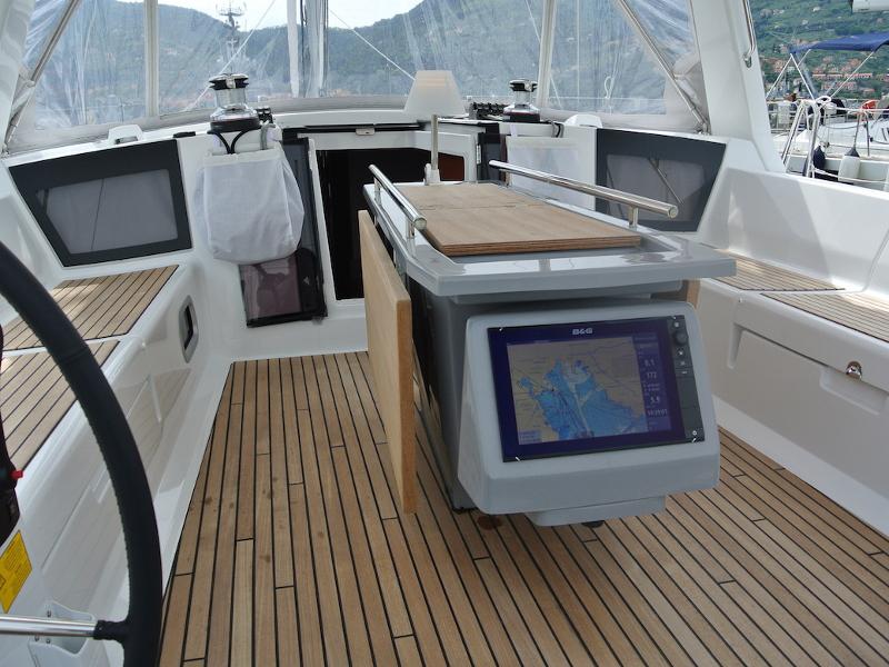 Book yachts online - sailboat - Oceanis 45 - Baltica - rent
