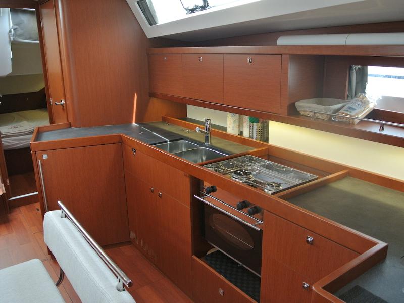 Book yachts online - sailboat - Oceanis 45 - Baltica - rent