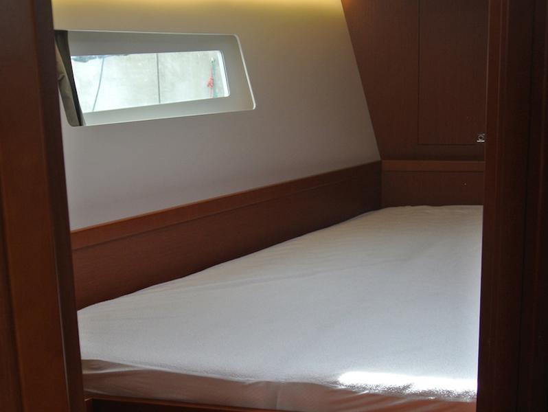 Book yachts online - sailboat - Oceanis 45 - Baltica - rent