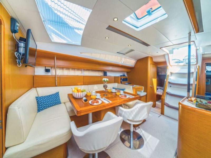 Book yachts online - sailboat - Jeanneau 53sp - Win Win - rent