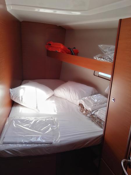 Book yachts online - sailboat - Dufour 460 Grand Large - Carpe Diem  - rent