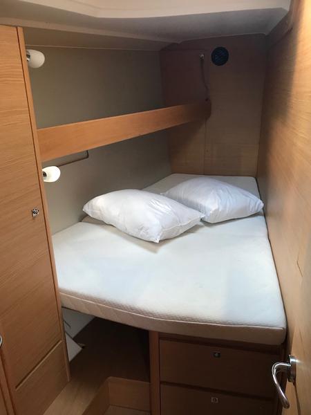 Book yachts online - sailboat - Dufour 460 Grand Large - Vanilla - rent