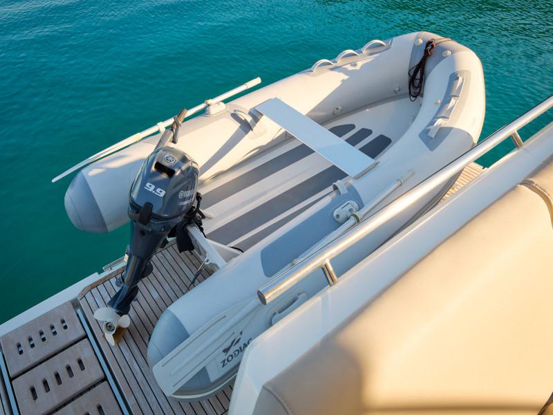 Book yachts online - motorboat - Prestige 520 Fly - Firefly - rent