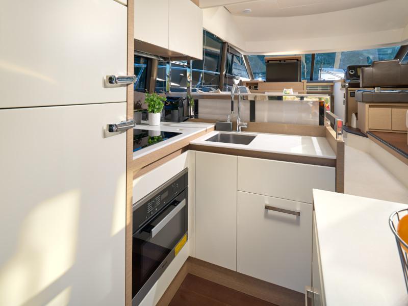 Book yachts online - motorboat - Prestige 520 Fly - Firefly - rent