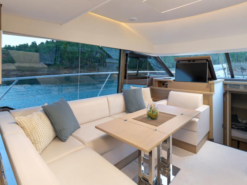 Book yachts online - motorboat - Prestige 520 Fly - Firefly - rent