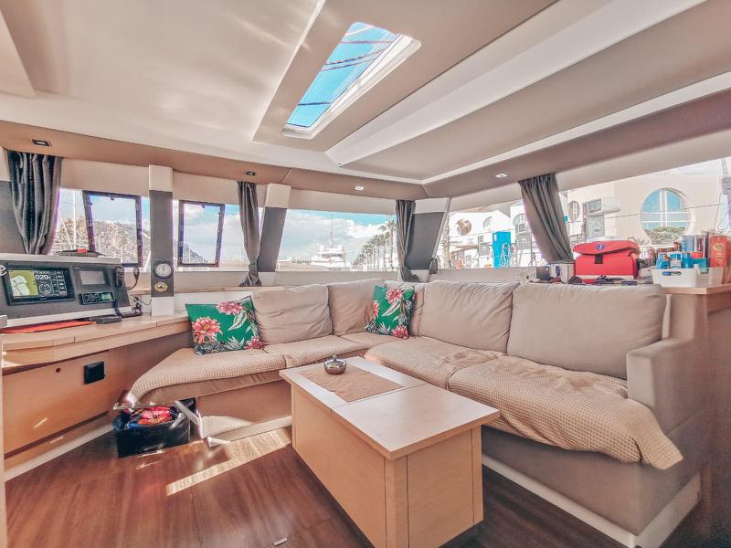 Book yachts online - catamaran - Saba 50 [8 CAB] - Lamela LA - rent