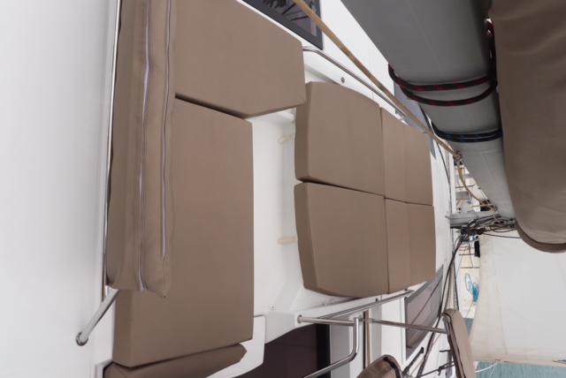 Book yachts online - catamaran - Helia 44 Evolution - Knyps KN - rent